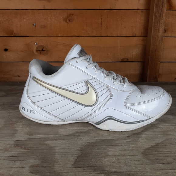 nike air baseline